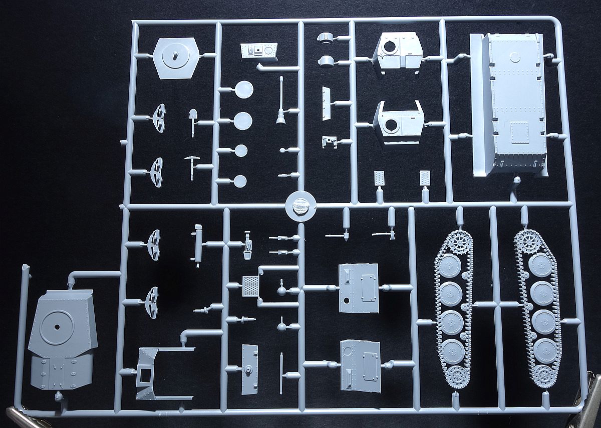 LTL H Pzw 39 Swiss Light Tank Attack HK 1 72 Se P edstavuje Diskusn 
